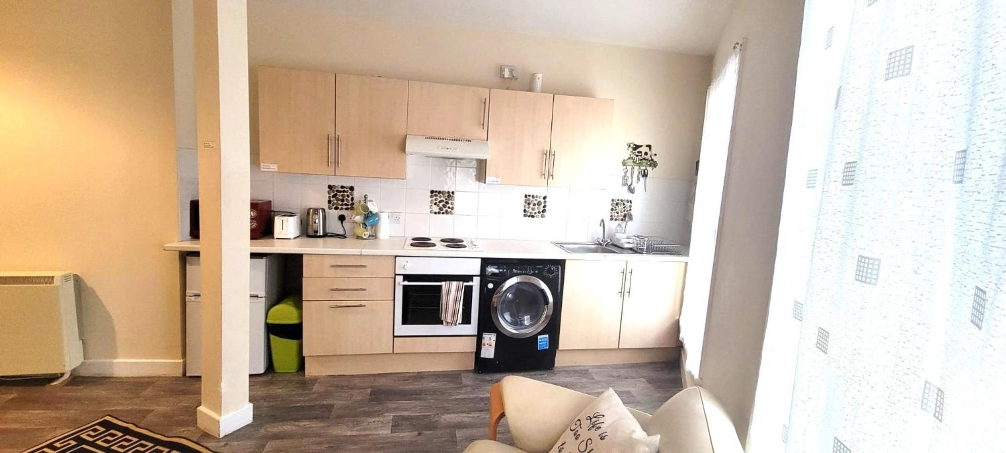 Cozy One-bedroom Flat !